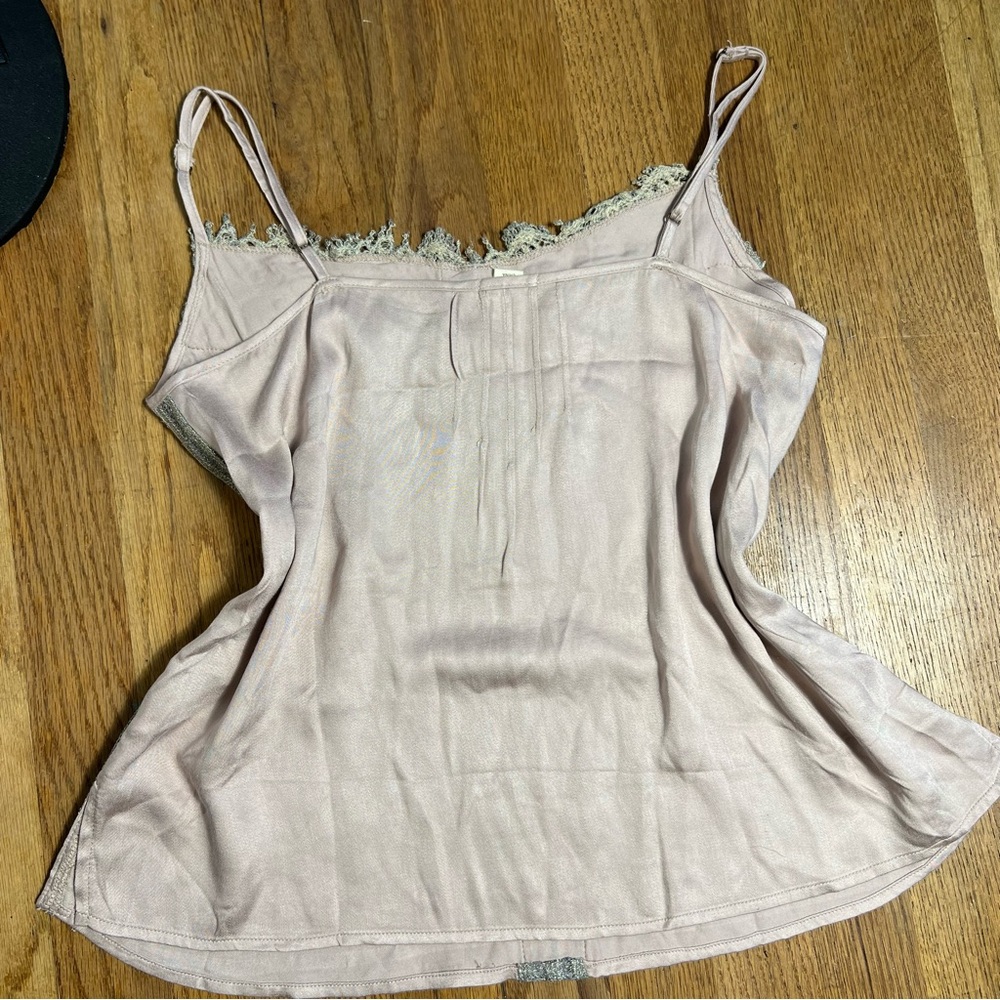 TINY from Anthropologie 100% rayon y2k tan‎ blouse Small crochet details gold - Picture 7 of 9